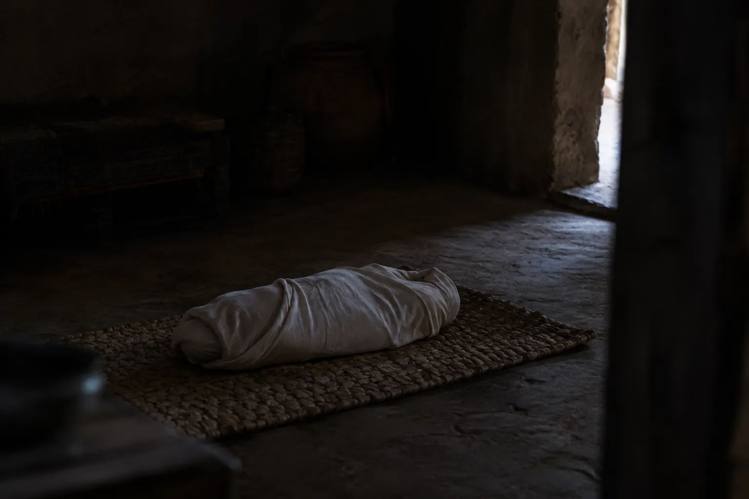 Rest in Obscurity (Ecclesiastes 6:3–5)