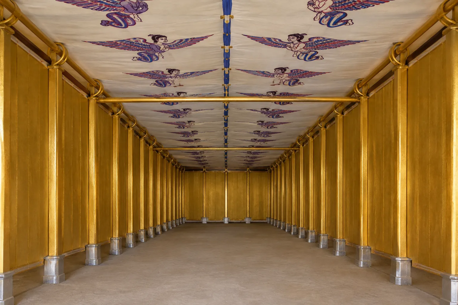 The frames and inner ceiling (Exodus 26:1–30)
