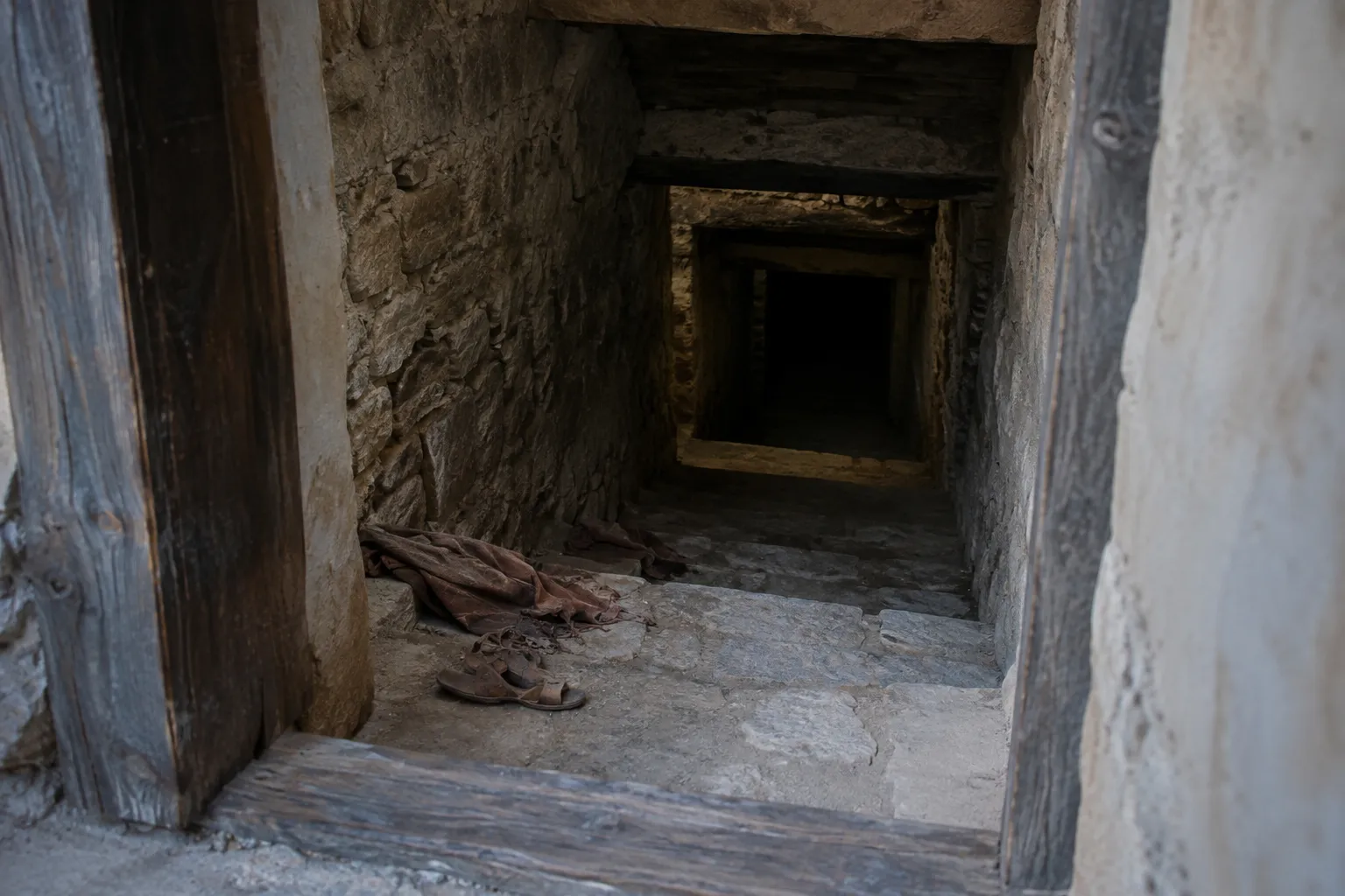 The road down to Sheol (Proverbs 7:24–27)